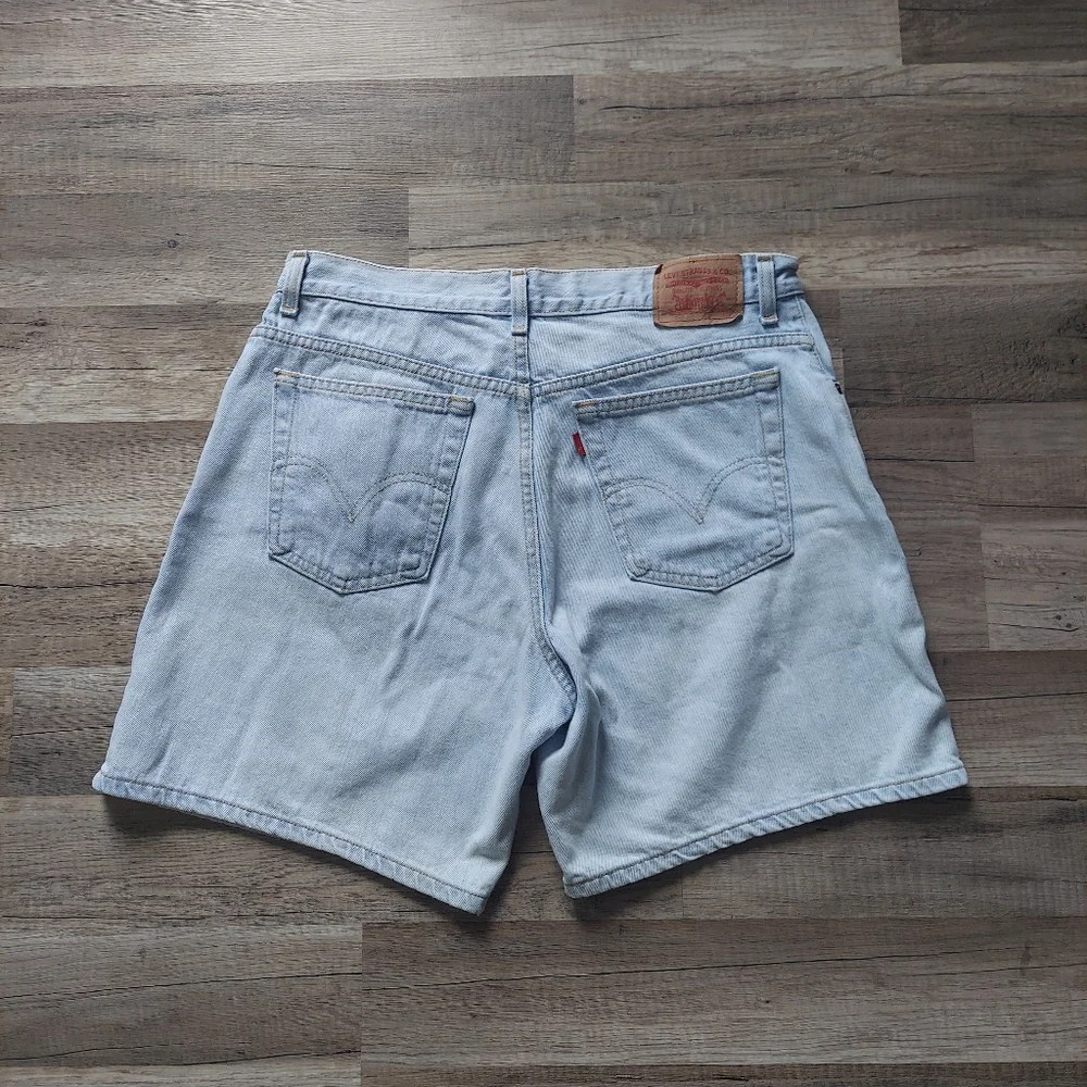 Vintage Levis High Waist Denim Shorts